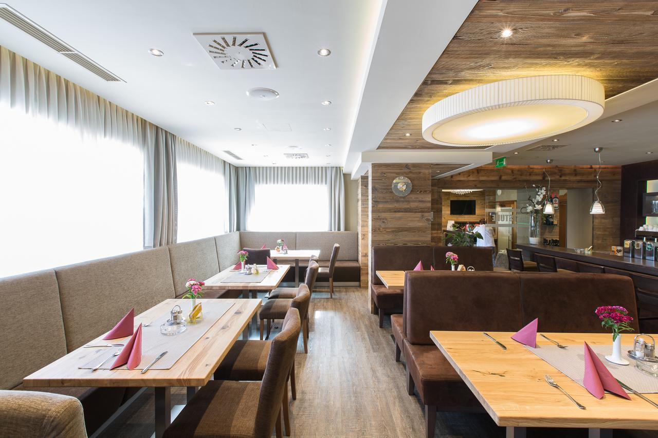 Hotel-Restaurant Schweinberger Stetten Екстер'єр фото
