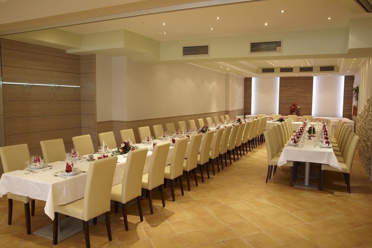 Hotel-Restaurant Schweinberger Stetten Екстер'єр фото